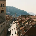 Antaeus Old Town Lejlighed *