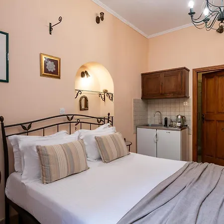 Antaeus Old Town Ragusa