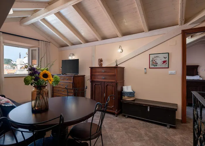 Antaeus Old Town Appartamento *