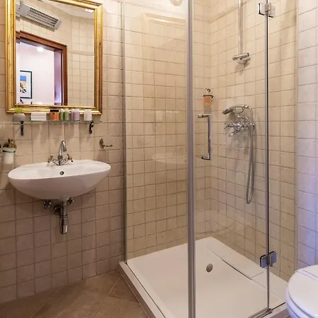 Antaeus Residence